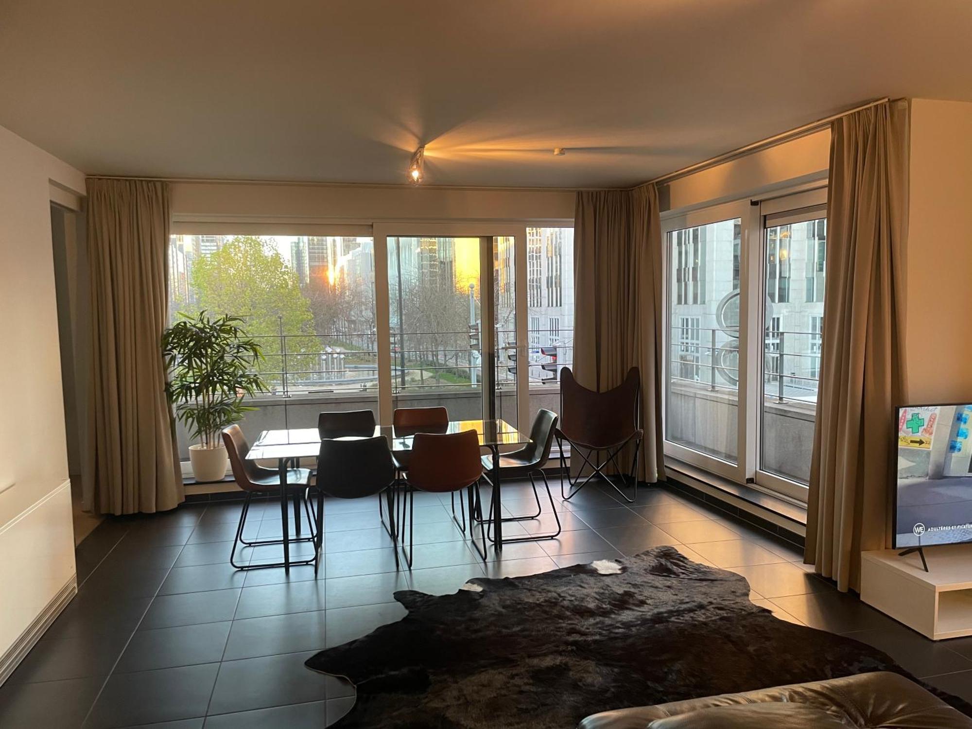 Apartment In Heart Of Brussel City With Balcony View Bagian luar foto