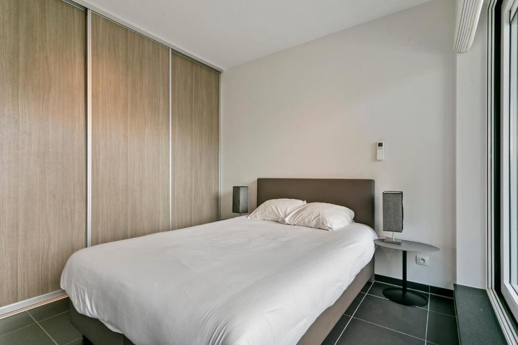 Apartment In Heart Of Brussel City With Balcony View Bagian luar foto